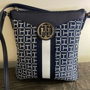 Tommy Hilfiger Crossbody Purse